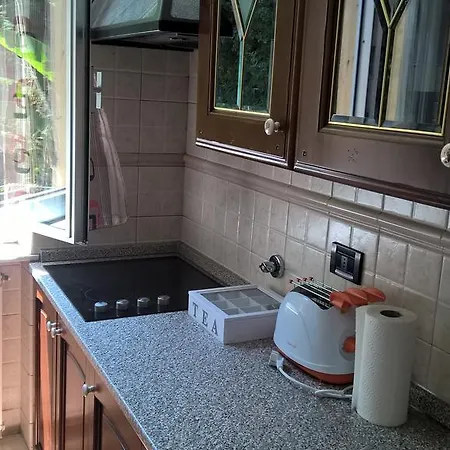 Low Cost Dal Metro' Apartmán *