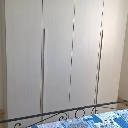 Low Cost Dal Metro' Apartmán Janov